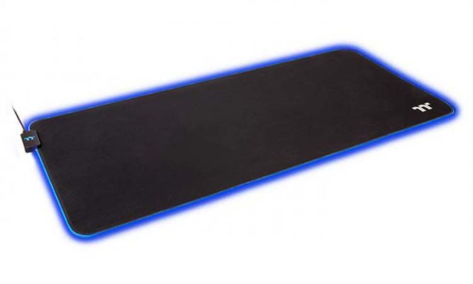 Thermaltake Level 20 RGB Extended Gaming Mouse Pad